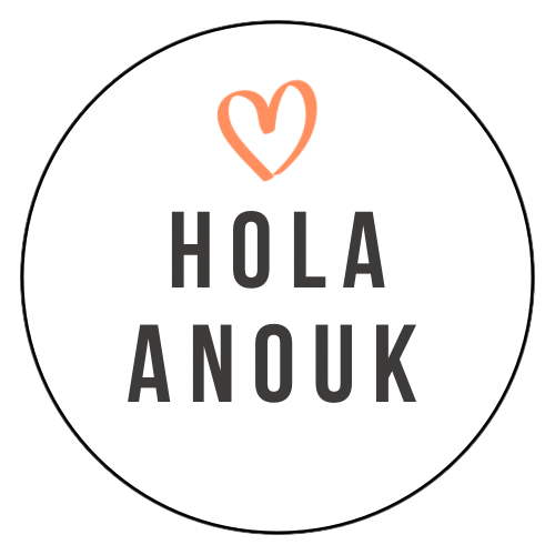 Hola Anouk Logo